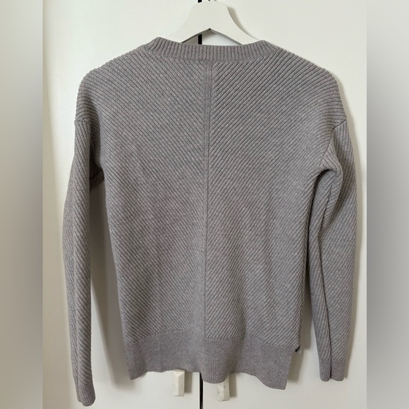 WILFRED KNIT SWEATER - ARITZIA - XXS - GREY - Picture 2 of 3